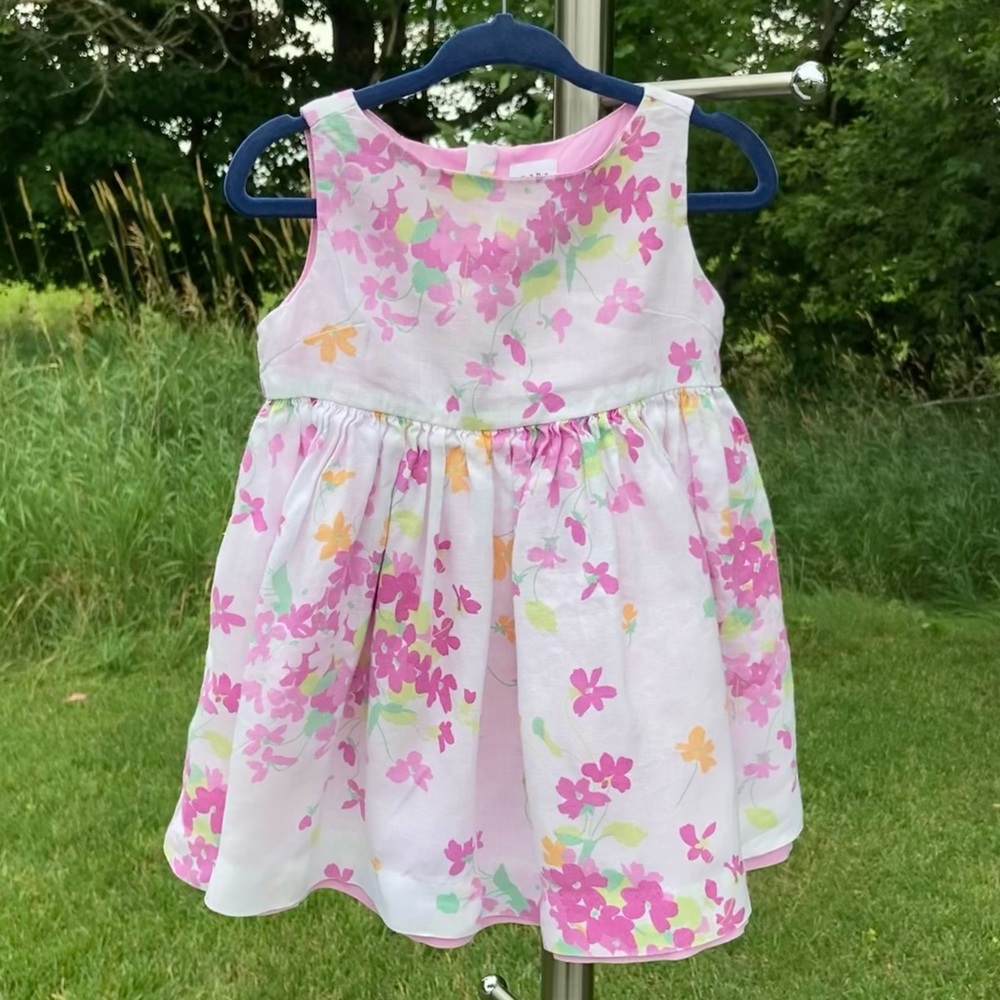 baby GAP: size m 6-12mos. White linen dress w/pink & orange florals.